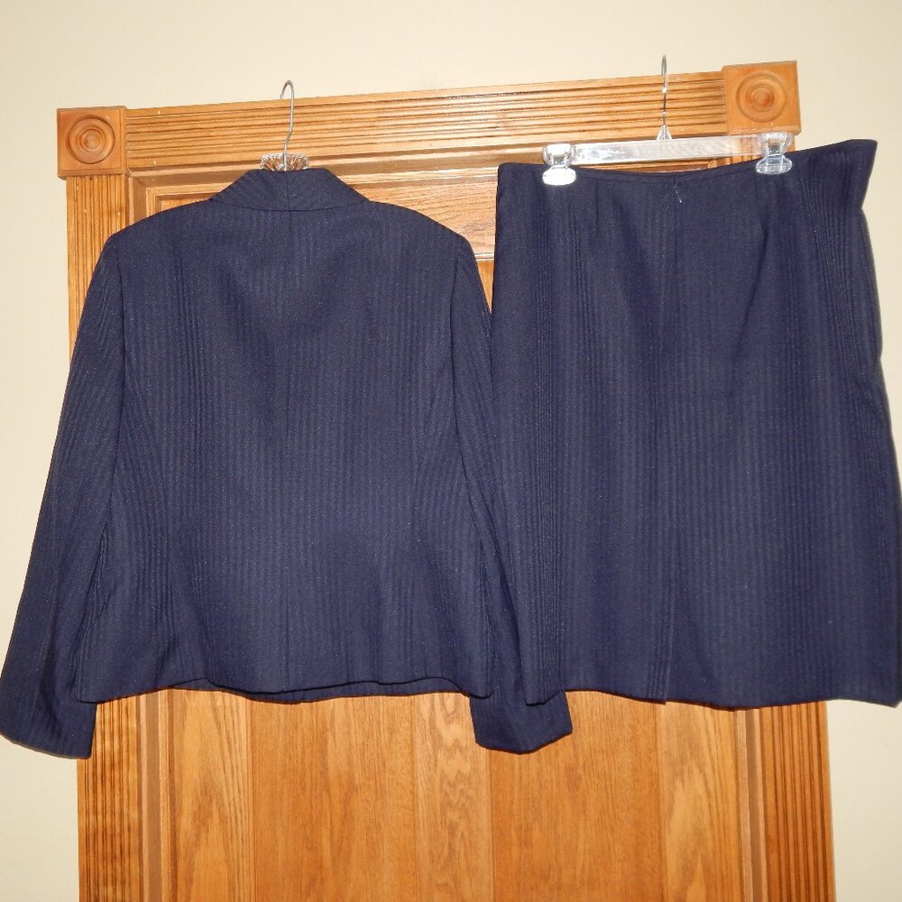 Women's Size 16 EVAN PICONE Navy Blue Business Career Skirt Jacket Suit Set - Picture 4 of 4
